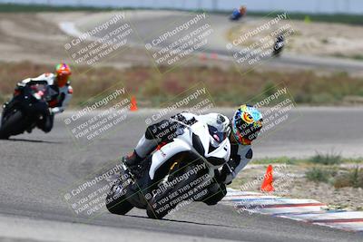 media/May-25-2025-Lets Ride (Sun) [[0ff033e448]]/B Group/1220pm (Riverside)/